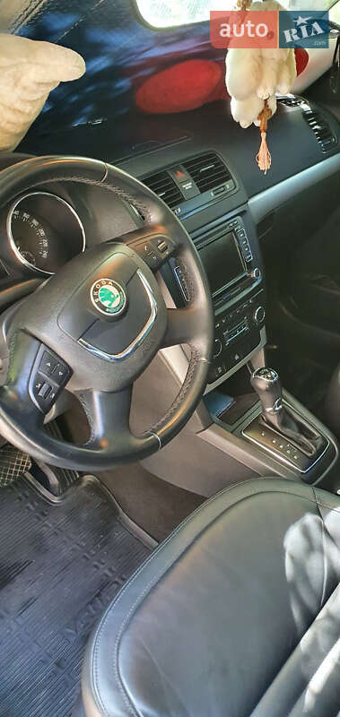 Позашляховик / Кросовер Skoda Yeti 2013 в Києві