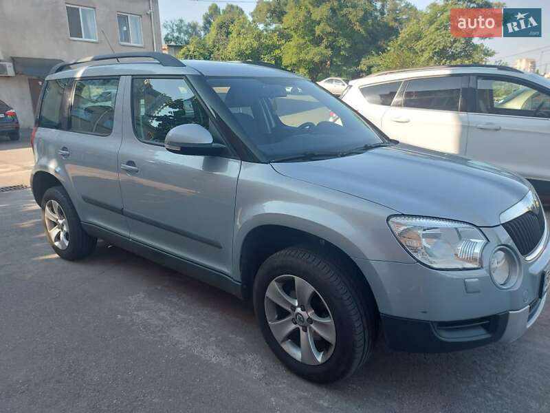 Внедорожник / Кроссовер Skoda Yeti 2010 в Одессе