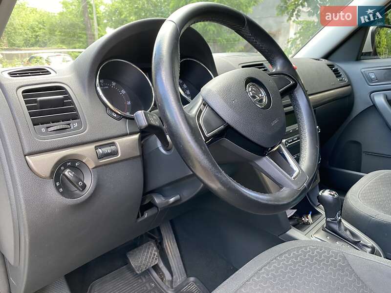 Внедорожник / Кроссовер Skoda Yeti 2013 в Кривом Роге