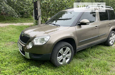 Позашляховик / Кросовер Skoda Yeti 2011 в Чернігові