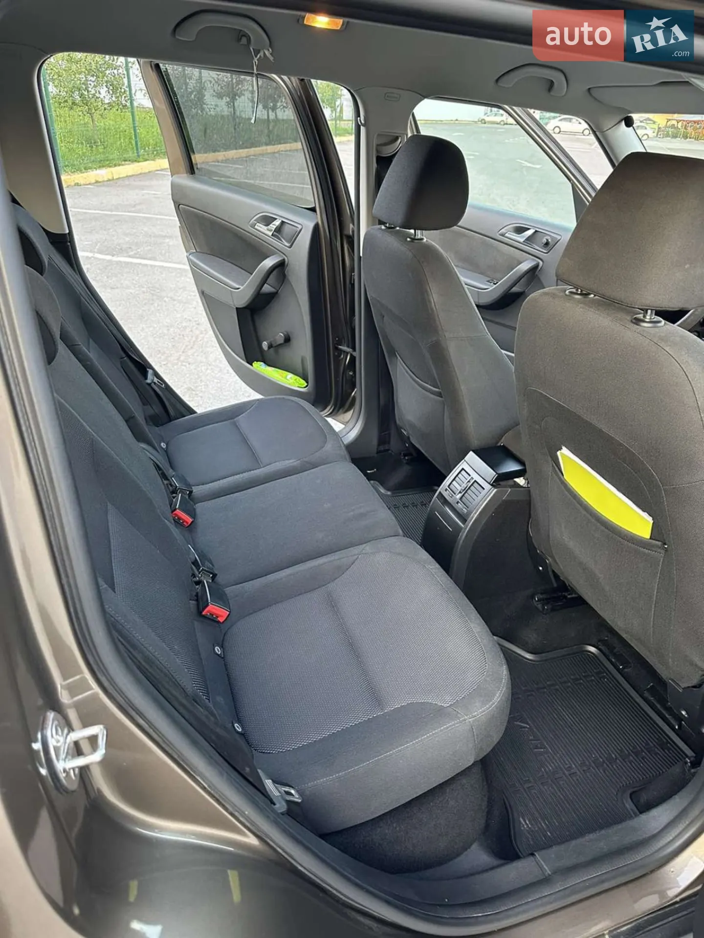 2011 Skoda Yeti - мініатюра 11