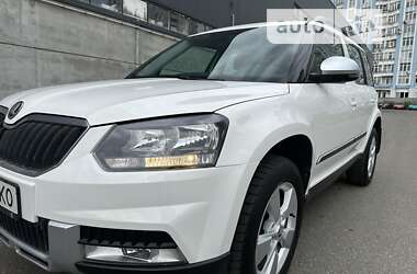 Позашляховик / Кросовер Skoda Yeti 2015 в Києві