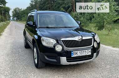 Позашляховик / Кросовер Skoda Yeti 2012 в Радивиліві