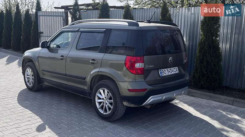 Позашляховик / Кросовер Skoda Yeti 2015 в Тернополі