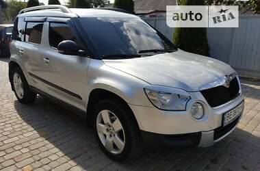 Внедорожник / Кроссовер Skoda Yeti 2009 в Первомайске