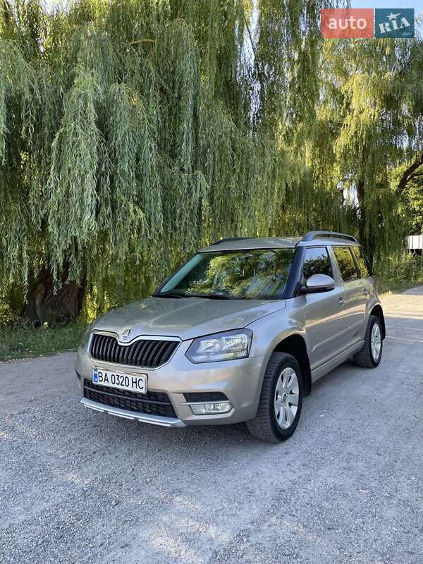 Внедорожник / Кроссовер Skoda Yeti 2014 в Знаменке