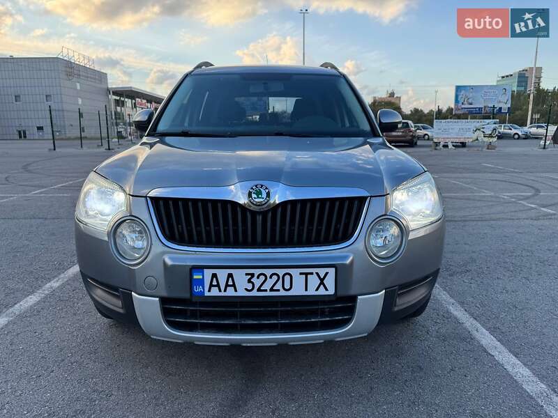 Внедорожник / Кроссовер Skoda Yeti 2009 в Запорожье