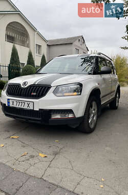 Внедорожник / Кроссовер Skoda Yeti 2015 в Днепре