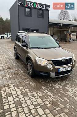 Внедорожник / Кроссовер Skoda Yeti 2013 в Яворове