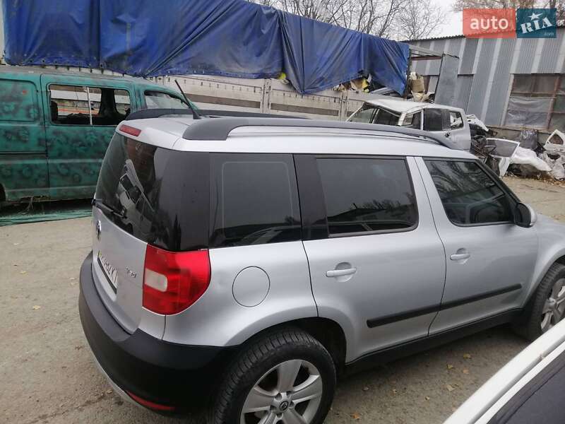 Позашляховик / Кросовер Skoda Yeti 2011 в Кам'янець-Подільському