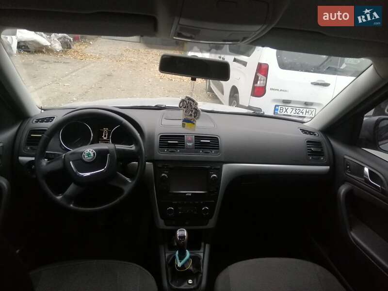 Позашляховик / Кросовер Skoda Yeti 2011 в Кам'янець-Подільському