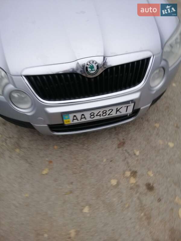 Позашляховик / Кросовер Skoda Yeti 2011 в Кам'янець-Подільському