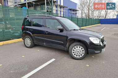 Внедорожник / Кроссовер Skoda Yeti 2011 в Каменском