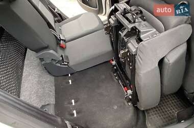Внедорожник / Кроссовер Skoda Yeti 2011 в 