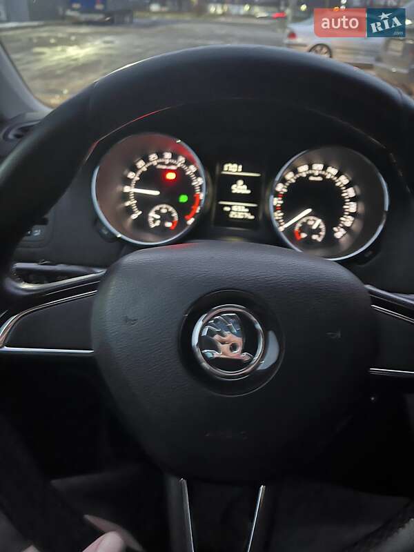 Внедорожник / Кроссовер Skoda Yeti 2014 в Каменец-Подольском фото 10 Внедорожник / Кроссовер Skoda Yeti 2014 в Каменец-Подольском