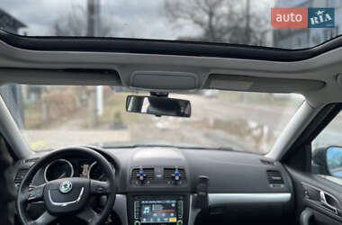 Внедорожник / Кроссовер Skoda Yeti 2010 в 