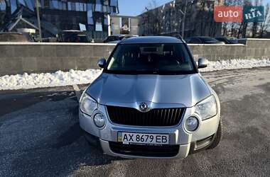 Позашляховик / Кросовер Skoda Yeti 2012 в Харкові