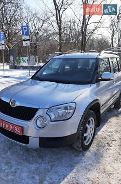 Внедорожник / Кроссовер Skoda Yeti 2009 в Полтаве