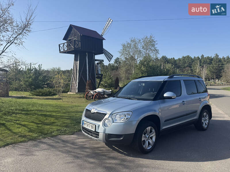 Внедорожник / Кроссовер Skoda Yeti 2012 в 