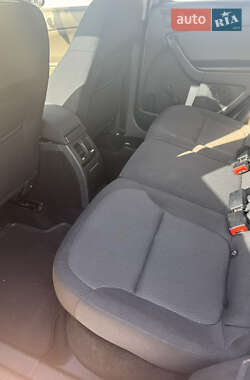 Внедорожник / Кроссовер Skoda Yeti 2012 в 