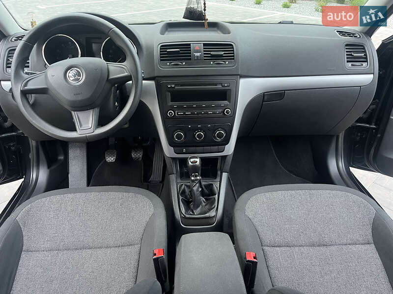 Внедорожник / Кроссовер Skoda Yeti 2013 в Луцке