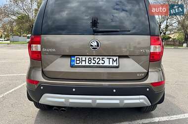 Позашляховик / Кросовер Skoda Yeti 2016 в 