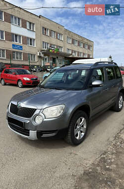 Внедорожник / Кроссовер Skoda Yeti 2012 в Сумах