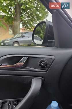 Внедорожник / Кроссовер Skoda Yeti 2013 в 