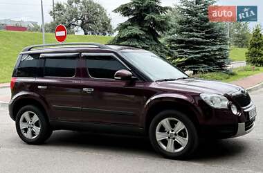 Внедорожник / Кроссовер Skoda Yeti 2010 в Киеве