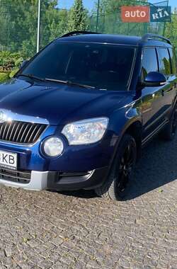 Внедорожник / Кроссовер Skoda Yeti 2011 в 