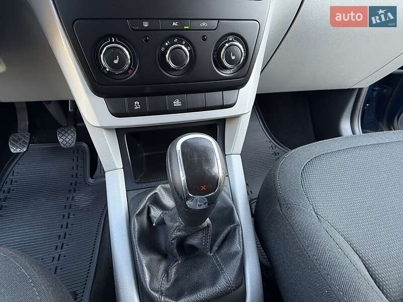 Внедорожник / Кроссовер Skoda Yeti 2011 в Трускавце