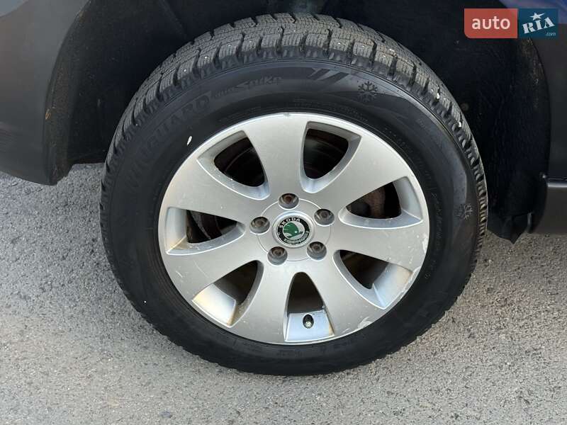 Внедорожник / Кроссовер Skoda Yeti 2011 в Трускавце