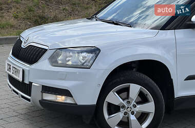 Внедорожник / Кроссовер Skoda Yeti 2016 в 