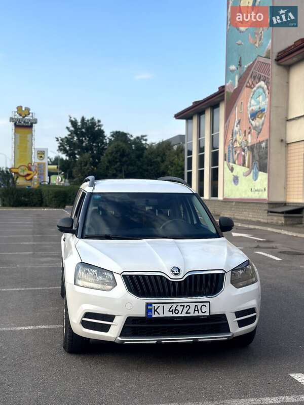 Внедорожник / Кроссовер Skoda Yeti 2015 в Броварах