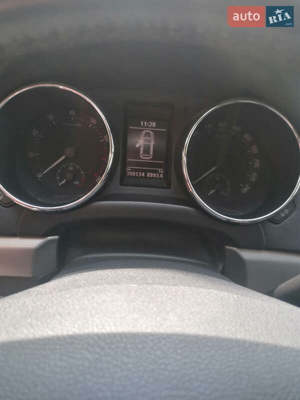 Внедорожник / Кроссовер Skoda Yeti 2011 в Киеве фото 28 Внедорожник / Кроссовер Skoda Yeti 2011 в Киеве