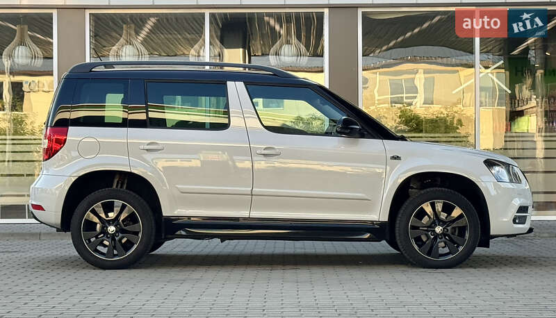 Внедорожник / Кроссовер Skoda Yeti 2015 в Житомире