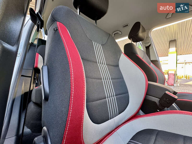 Внедорожник / Кроссовер Skoda Yeti 2015 в Житомире