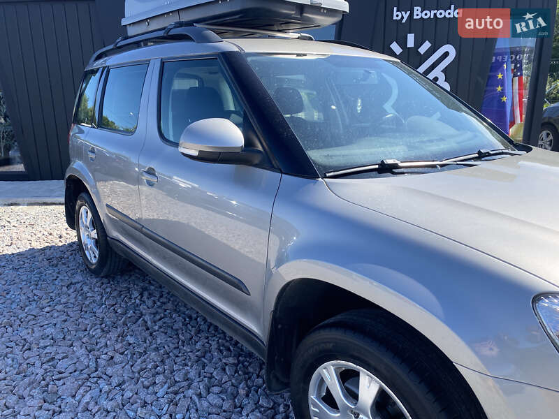 Позашляховик / Кросовер Skoda Yeti 2012 в Львові