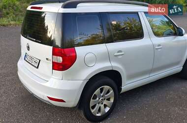 Позашляховик / Кросовер Skoda Yeti 2014 в Калинах