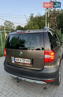 Внедорожник / Кроссовер Skoda Yeti 2011 в 
