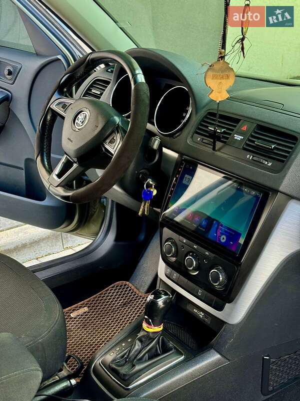 Позашляховик / Кросовер Skoda Yeti 2015 в Ужгороді фото 10 Позашляховик / Кросовер Skoda Yeti 2015 в Ужгороді