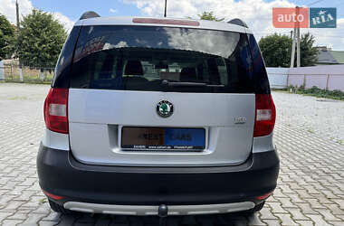 Внедорожник / Кроссовер Skoda Yeti 2013 в 