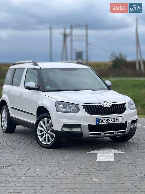 Внедорожник / Кроссовер Skoda Yeti 2015 в 
