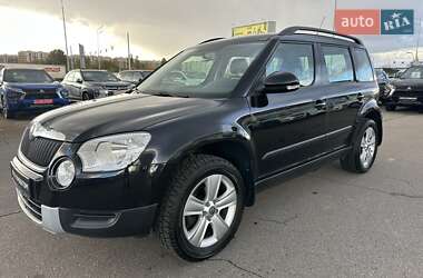 Позашляховик / Кросовер Skoda Yeti 2009 в 