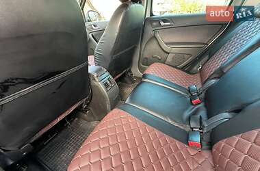 Внедорожник / Кроссовер Skoda Yeti 2011 в 