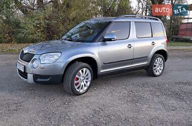 Внедорожник / Кроссовер Skoda Yeti 2009 в Рожнятове