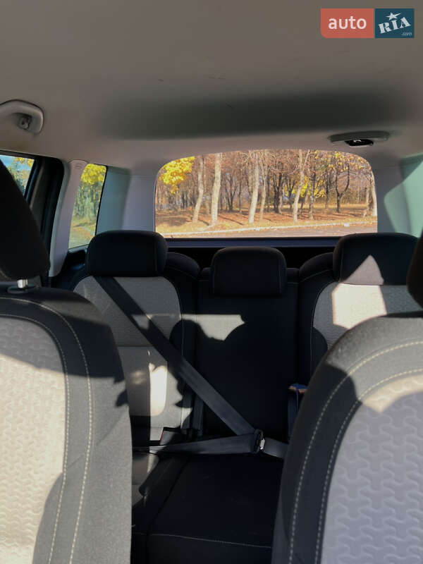 Внедорожник / Кроссовер Skoda Yeti 2010 в Владимире фото 9 Внедорожник / Кроссовер Skoda Yeti 2010 в Владимире