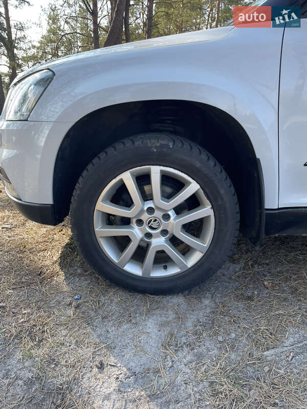 Внедорожник / Кроссовер Skoda Yeti 2014 в Киеве