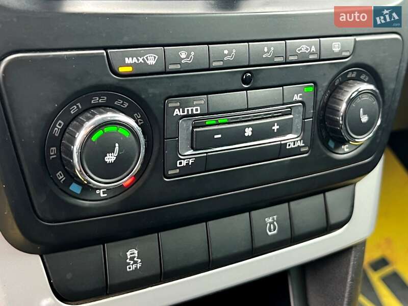 Позашляховик / Кросовер Skoda Yeti 2012 в Києві фото 41 Позашляховик / Кросовер Skoda Yeti 2012 в Києві