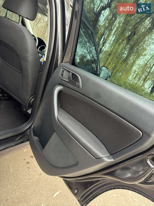 Позашляховик / Кросовер Skoda Yeti 2014 в Сумах фото 31 Позашляховик / Кросовер Skoda Yeti 2014 в Сумах